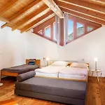 Tschatscha Veglia Apartament *