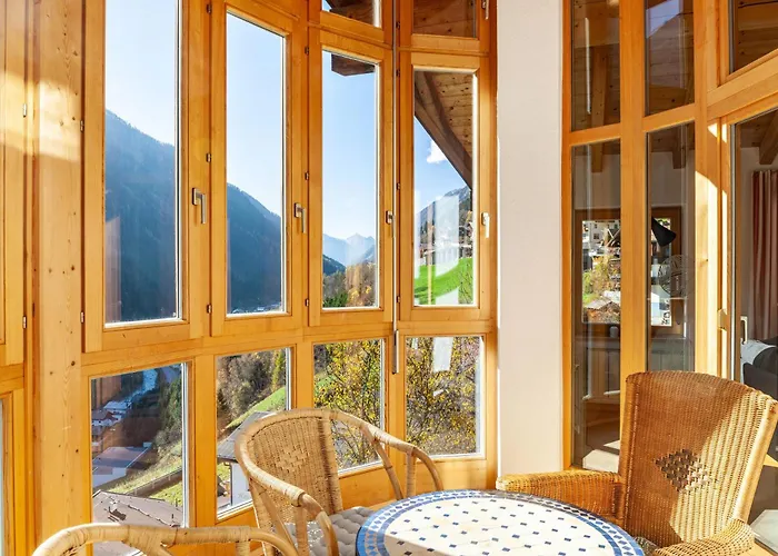 Tschatscha Veglia アパート *