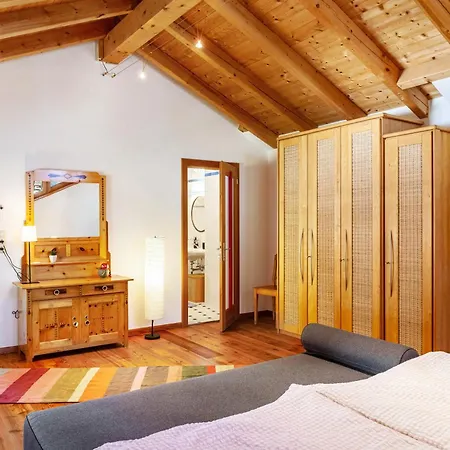Tschatscha Veglia Apartmán *